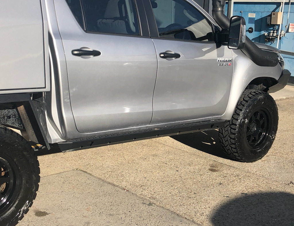 Offroad Animal Side Rails & Rock Sliders to suit Toyota Hilux N80 & N90 2015-Onwards