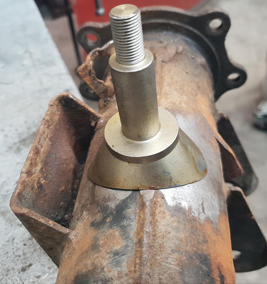 Trundles Automotive Replacement Raised Lower Shock Mount - Y60/Y61 - Trundles Automotive