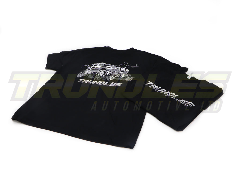 38209 | Trundles 76 Series Landcruiser Black & White T-Shirt