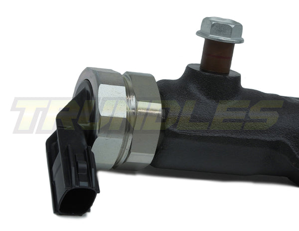 Genuine Left Hand Fuel Rail Assembly to suit Toyota Landcruiser Common Rail 1VD-FTV Engines