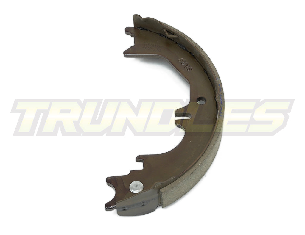 Genuine Toyota Park Brake Shoe (RH/Center #1) to suit Toyota Landcruiser 100 Series 2002-2007