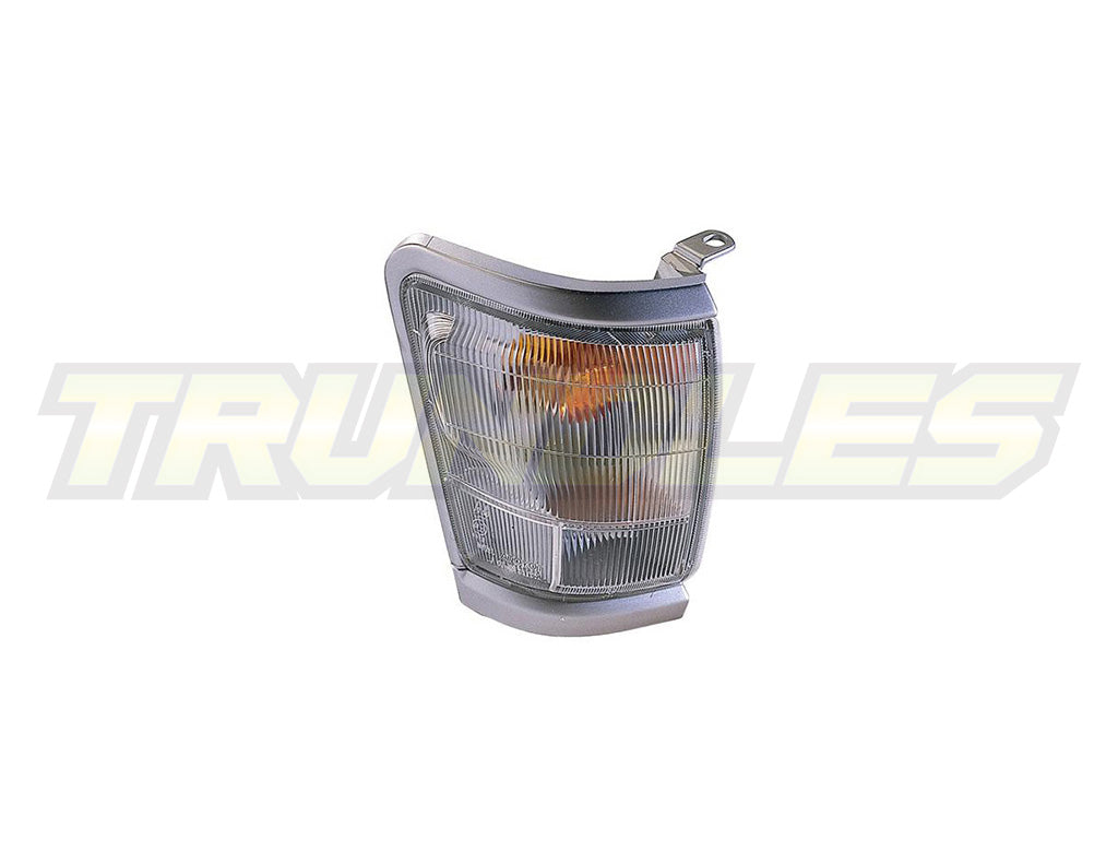 Corner Lamps with Chrome/Silver Trim to suit Toyota Hilux 2WD/4WD 1999-2001