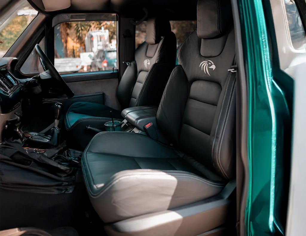 Huracan Black Leather Premium Touring Seats