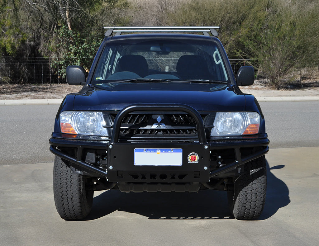XROX Bull Bar to suit Mitsubishi Pajero NM/NP 2000-2006