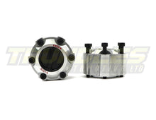 Free Wheeling Hubs (Pair) to suit Nissan Navara D22 1994-2008