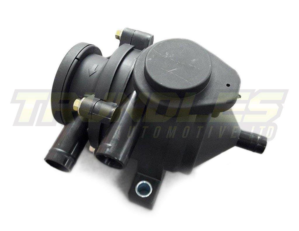 Trundles Automotive 100 Series Oil Catch Can - Trundles Automotive